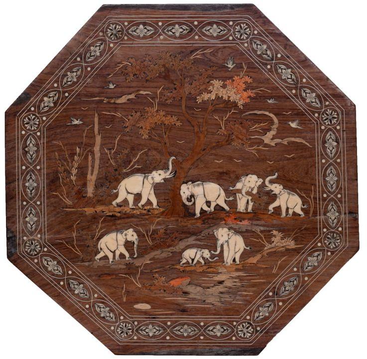 Polished Wood Octagonal Shaped Wall Painting, for Home Decoration, Specialities : Scratch Proof, Long Lasting