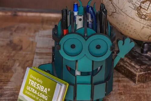 Minion Pen Stand, For Office, Color : Turquoise Blue
