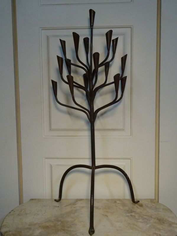 Non Polished IRON 14 CHAMBER CANDLE HOLDER, Feature : Attractive Designs