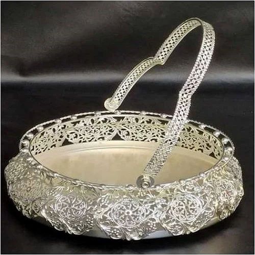 Pragati Impressions Decorative Hadicraft Iron Basket, Finish Type : Silver Plating