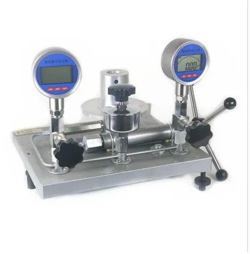 SIKA S.S Pressure Gauge Tester, Power Source : HYDRAULIC