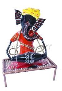 Musician  Ganesh Showpiece