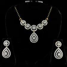 Silver Diamond Necklace Set, Packaging Type : Box
