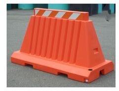 Plastic Water Filled Barrier, Color : Red, Orange