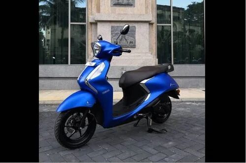 Yamaha Fascino 125 Scooter, Color : CYAN BLUE