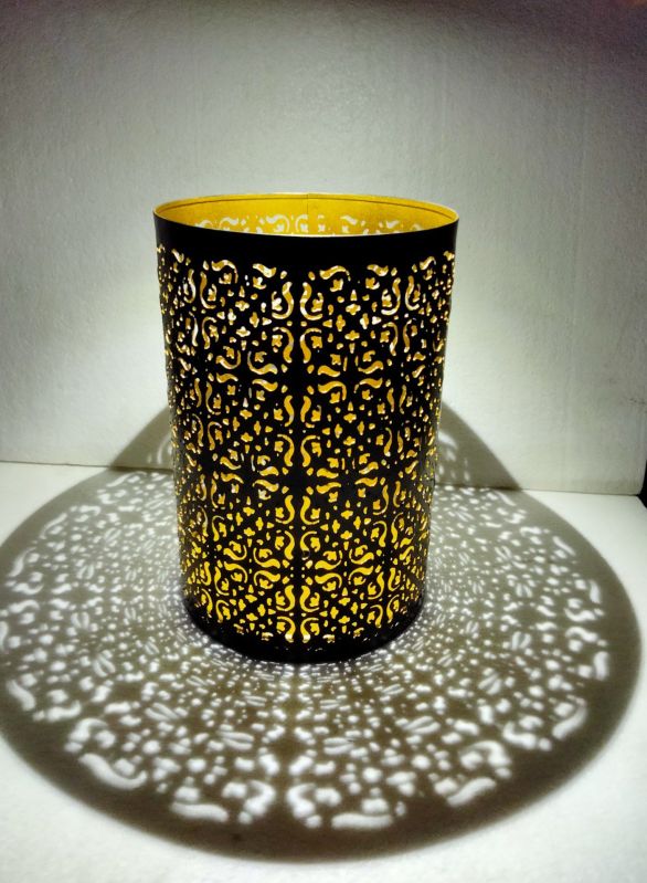 AL2020 Iron Votive Candle Holder, for Decoration, Feature : Attractive Pattern, Dust Resistance, Fine Finished