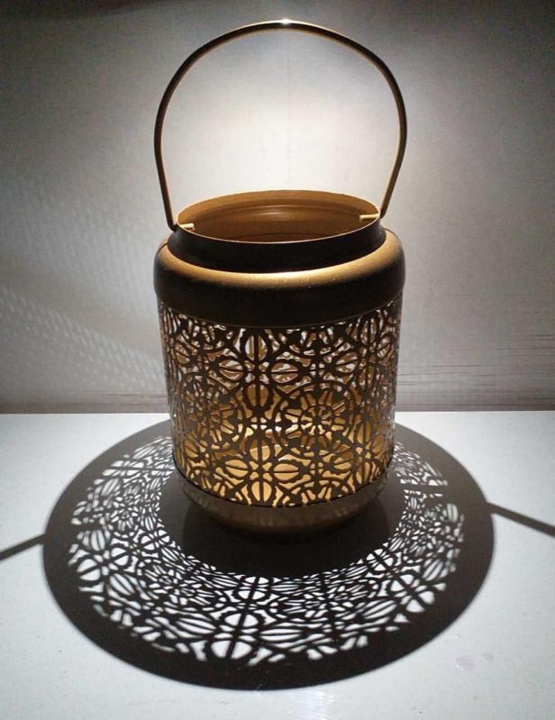 AL2073 Golden Morakkan Votive Candle Holder, for Decoration, Feature : Dust Resistance, Fine Finished