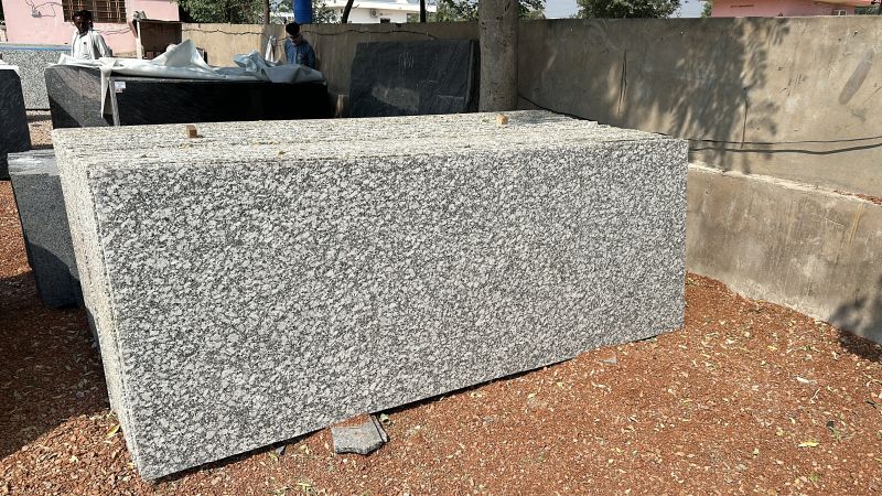 P White Granite Slab, for Flooring, Size : Multisizes