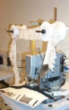 - READY MADE FRINGES MACHINE