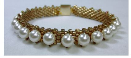 Pearl Peyote bracelet