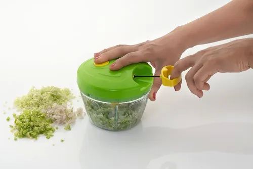 Green Plastic DC12 Vegetable Chopper, Capacity : 650 ML