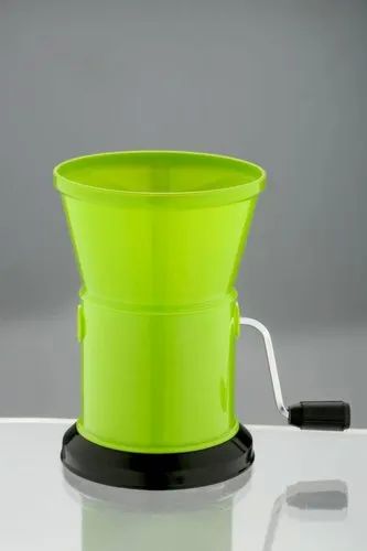 Ambition Green ABS Round Manual Chilly Cutter, for Kitchen