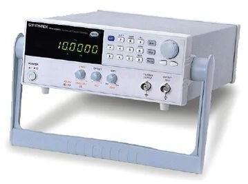 Function Generator, Condition : Refurbished