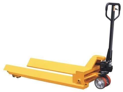 Reel pallet truck