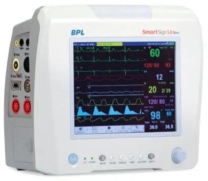 Patient Monitor, Voltage : 110-240 V