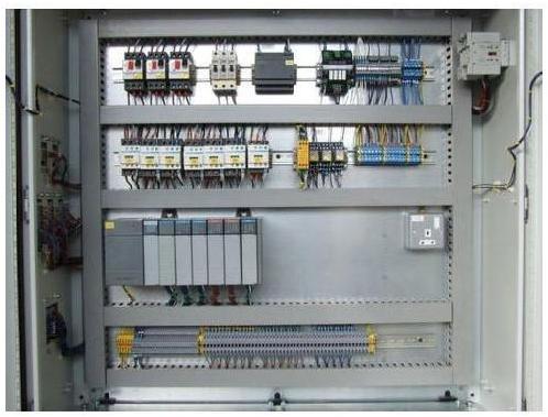 Aluminium Alloy PLC Electrical Control Panel, Voltage : 220-440 V AC