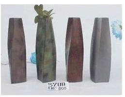 CLT Black Aluminium Designer Vase, Shape : Bottle Shaped