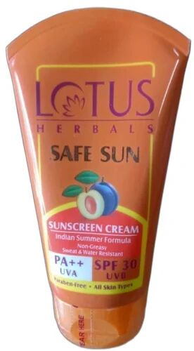Lotus Sunscreen Cream, Packaging Size : 50 gm