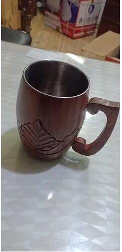 Wooden Beer Mug, Shape : cylenderical