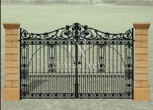 Wellington Cast iron Gate