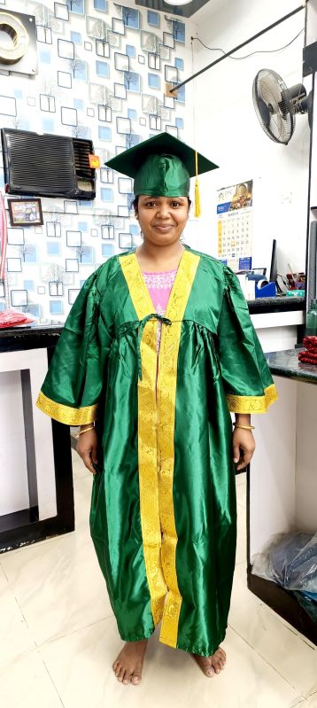 Green Traditional Convocation Uniform