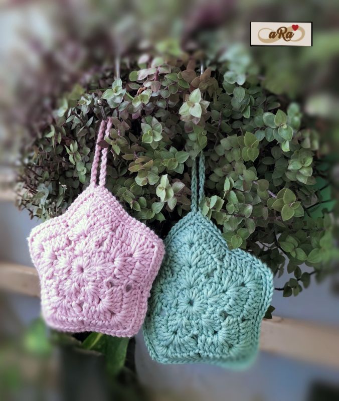 Christmas decorations - handcrafted crochet, Feature : Attractive Design, Durable, Light Weight, Rust Proof