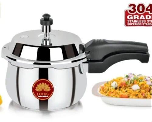 Stainless Steel pressure cooker, Size : 3 Litre