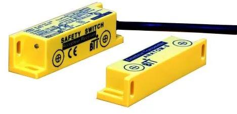 Square ABS Plastic / Cast Al Magnetic Proximity Switches, Cable Length : 2 Mtr