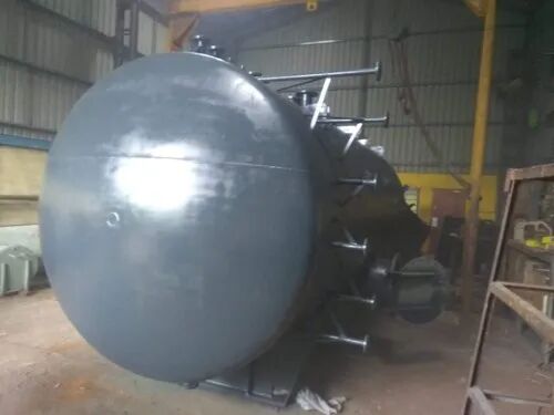 Cylindrical Mild Steel Oil Storage Tank