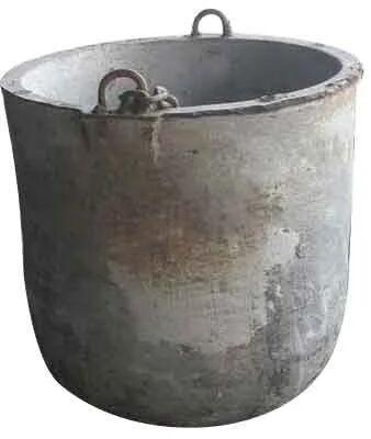 Round Polished Cast Iron Crucible, for Heating Chemical Compounds