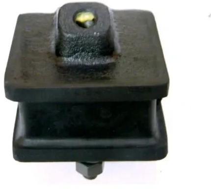 Square Rubber Front Engine Mounting