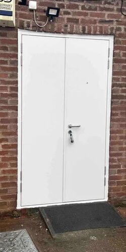 White Hinged Stainless Steel Fire Resistant Door