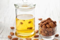 Retaj almond oil, Packaging Type : Bottles