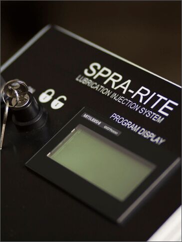 SPRA-RITE Lubricant Injector