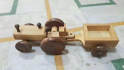 Wooden Tractor Toys, Child Age Group : 0-3 Yrs
