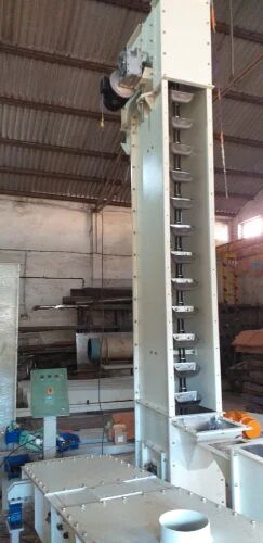 Semi-Automatic Electric Bucket Elevator, for Industrial, Voltage : 240V
