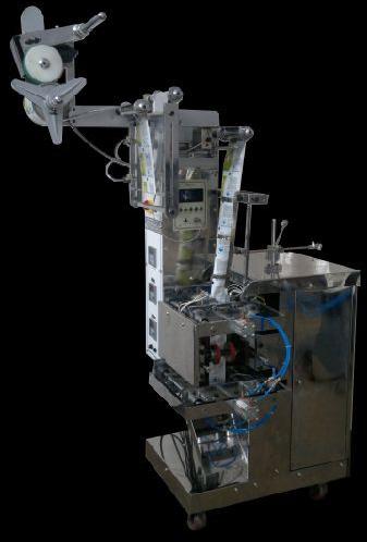 VFFS Machine With Piston Filler For Liquids