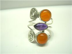 CARNELIAN AND AMETHYST CABOCHON RING
