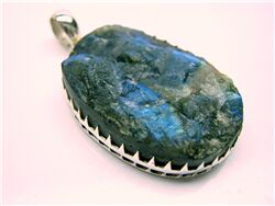 LABRADORITE ROUGH PENDANT