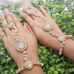 Bridal Style Full Hand Ring Bracelets, Packaging Type : Fabric Bag