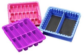 Material handling trays