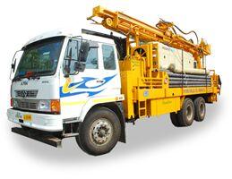 GETECH Semi Automatic Hydraulic Water Well Drilling Rigs, for Borewell, Feature : High Strength