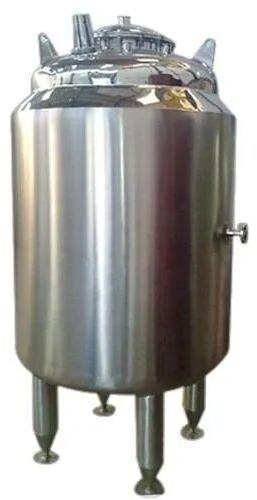 Stainless Steel Jacketed Vessel, Capacity : 500 Ltr