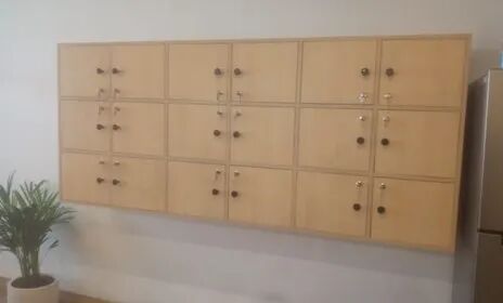 DK Wooden Office Lockers, Size : Customised