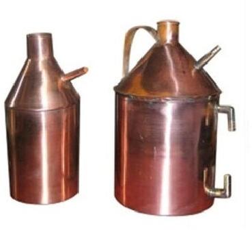 Copper Kettle, Capacity : 1.5 litres