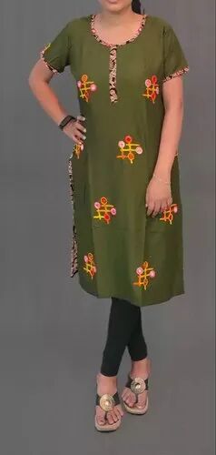 Shalyn Fiore Ladies Embroidered Rayon Kurti, Size : L/XL/2XL/3XL