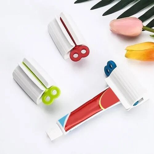 Plastic Toothbrush Holder, Color : mix colour