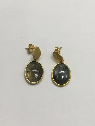 Brass gold pleted earring