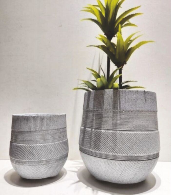 Non Polished Rim Series Planter Pot, for Garden, Home, Hotel, Restaurant, Feature : Attractive Pattern