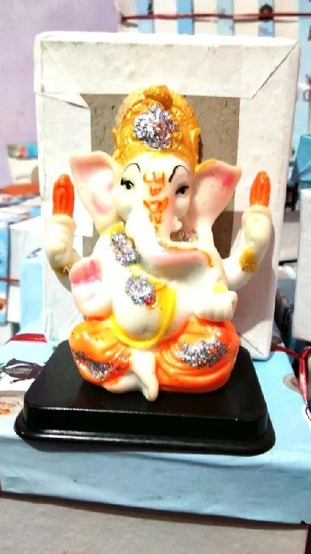 Resin  Resin Ganesh Statue, Packaging Type : Box